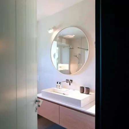 펜션 Nordic Bliss Cozy With Jacuzzi & Sauna In *