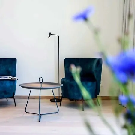 Nordic Bliss Cozy With Jacuzzi & Sauna In Holiday home Nordstebo