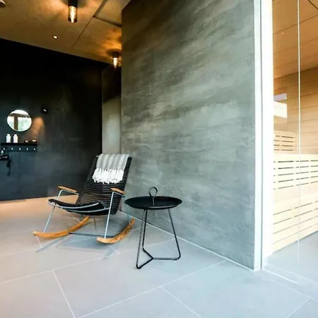 Nordic Bliss Cozy With Jacuzzi & Sauna In Holiday home