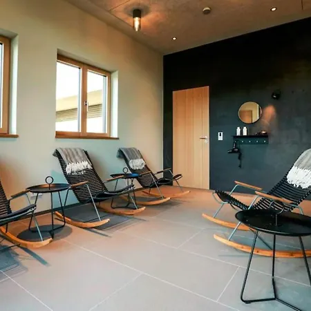 Nordic Bliss Cozy With Jacuzzi & Sauna In Holiday home